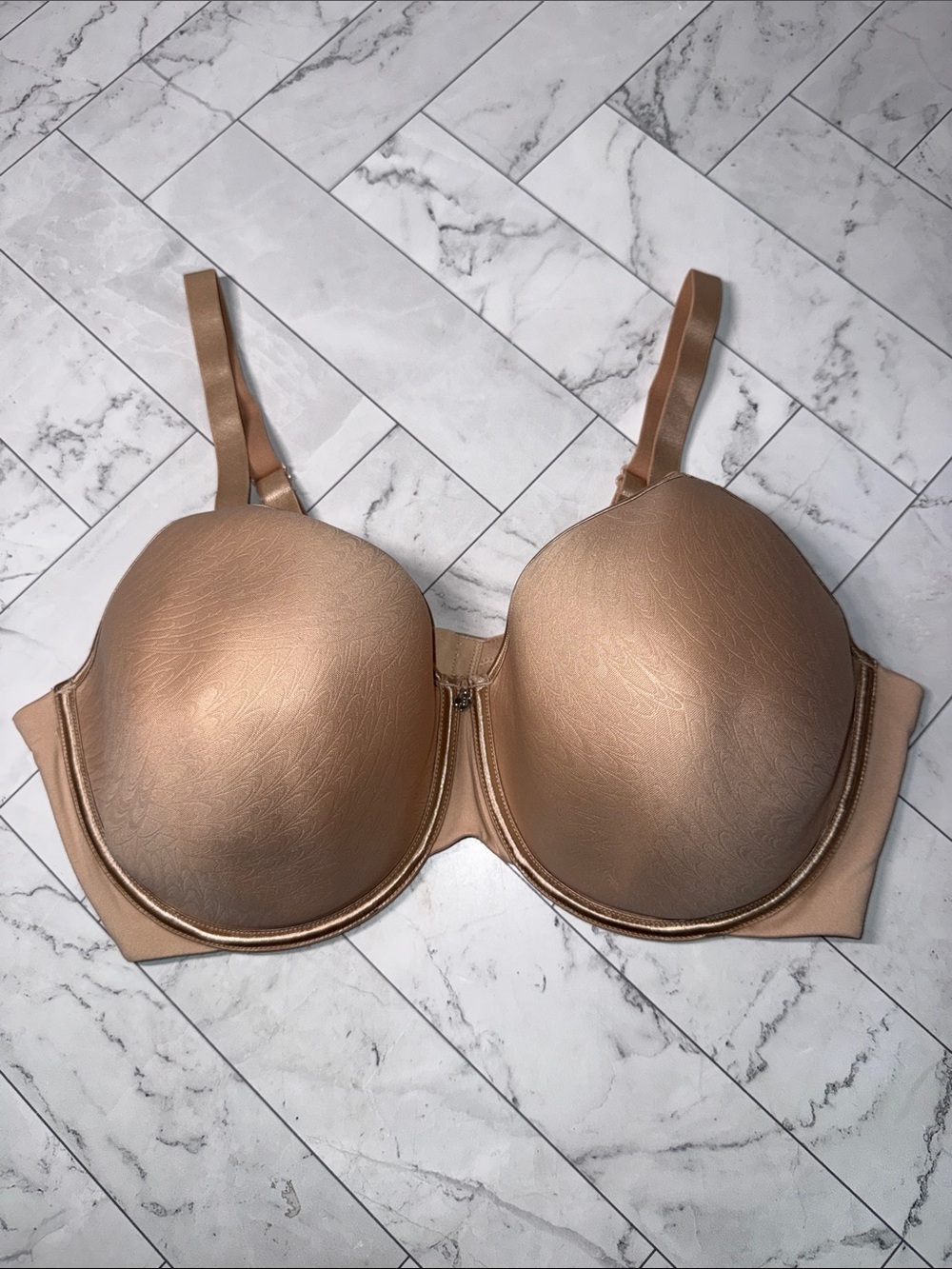 Breezies Featherlite Breathable Underwire T-shirt Bra Sunbeige 42D